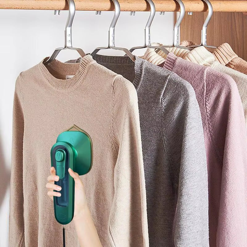 Steam Compact Iron Portable Handheld Travel Steamer Fast Heat-Up Powerful Steam Output Handheld Clothing Steamer for Garment