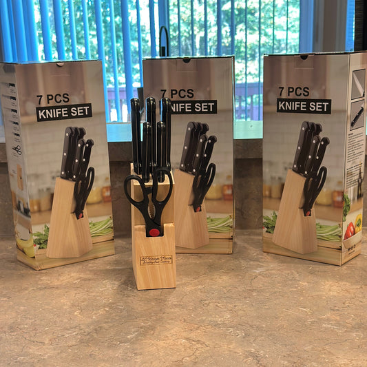 7 Piece Knife Set with Bamboo Block