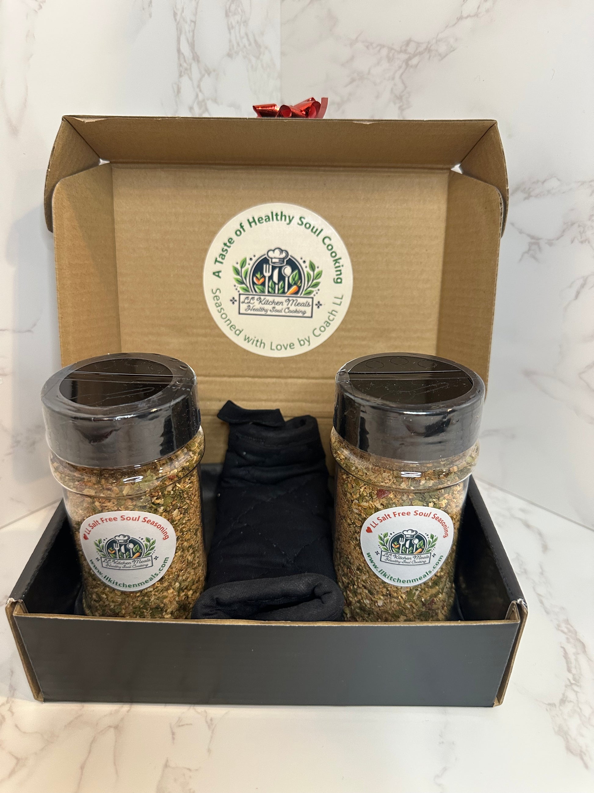 Soulful Duo Gift Box with jumbo Salt-Free Soul Seasoning, oven mitt, mini spice keychain, and recipe QR code by LL Kitchen Meals